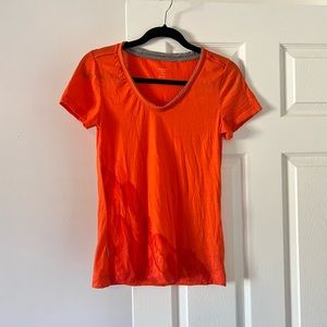 Icebreaker 100% merino wool orange active shirt size XS